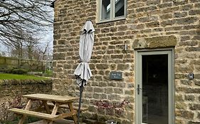 Bank Top Barn Cosy Self Catering 4 Guests
